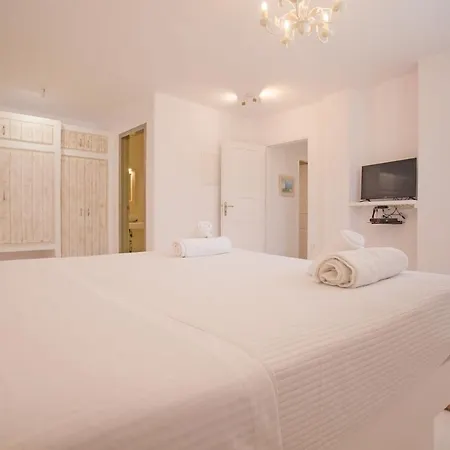 Biancarosa With Amazing Views! Holiday home Mykonos Town